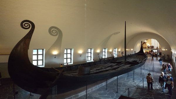 Guide i Vikingskipshuset